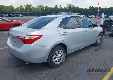 2015 Toyota Corolla L z USA, uszkodzony, nr VIN 2T1BURHEXFC342572
